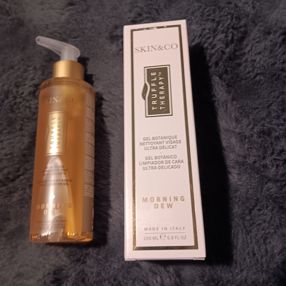 Skin&Co Truffle Therapy Morning Dew Gel - Picture 4 of 4